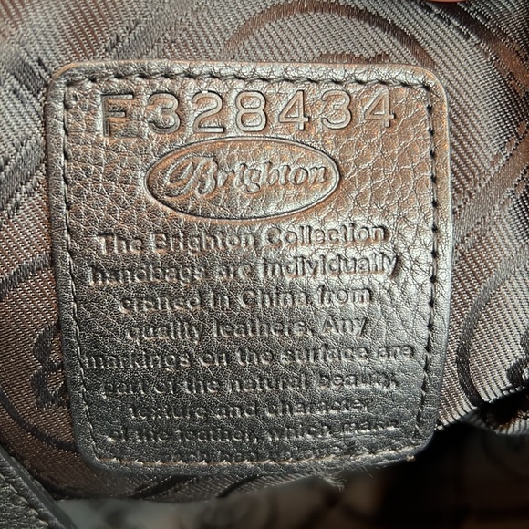 Brighton bag in good condition, spacious, well designed. Has some sighs of wear. - Picture 4 of 7